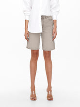 Charger l&#39;image dans la galerie, Sonny High Waist Wide Denim Shorts - Ecru - ONLY - Khaki
