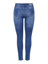 Load image into Gallery viewer, Blush Midsk Jeans - Medium Blue - ONLY - Blue 4
