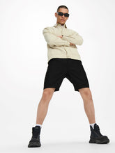 Carregar imagem no visualizador da galeria, Linus Linen Shorts - Black - Only &amp; Sons - Black 3
