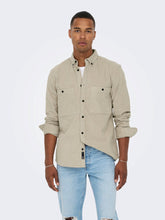 Load image into Gallery viewer, Terry Shirt - Silver Lining - Only &amp; Sons - Khaki
