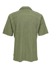 Carregar imagem no visualizador da galeria, Jerry Regular Terry Towelling Shirt - Deep Lichen Green - Only &amp; Sons - Green 2
