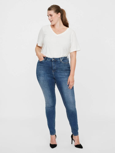 Lora Jeans high-waisted (Curve) - Medium blue denim - Vero Moda Curve - Blue