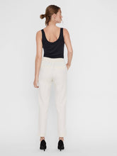 Charger l&#39;image dans la galerie, Maya Pants (wide model) - Birch - Vero Moda - White 3
