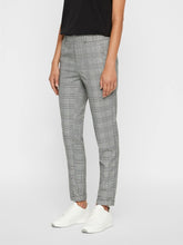 Load image into Gallery viewer, Maya Pants with dice - Gray / White - Vero Moda - Grey
