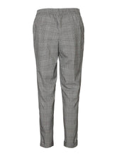 Load image into Gallery viewer, Maya Pants with dice - Gray / White - Vero Moda - Grey 4
