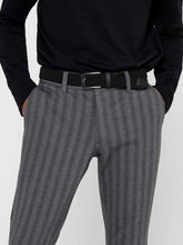 Load image into Gallery viewer, Mark Pants Stripy - Light gray - Only &amp; Sons - Grey 2
