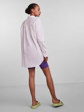 Afbeelding in Gallery-weergave laden, Jiva Long Sleeved Shirt - Cloud Dancer - PIECES - White
