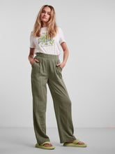 Afbeelding in Gallery-weergave laden, Lelou highwaist pants - Sea Spray - PIECES - Green 3
