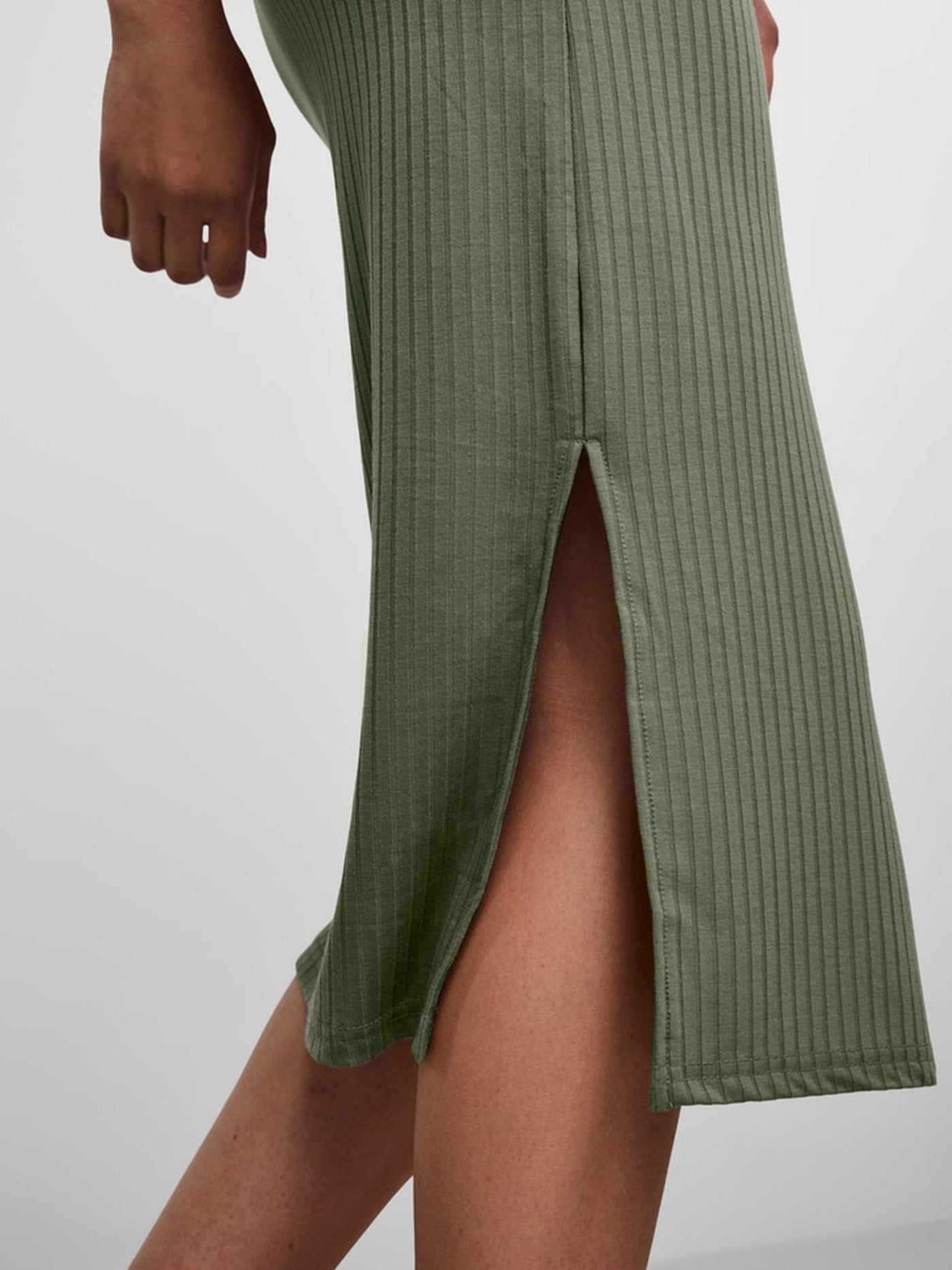 Kylie Skirt - Deep Lichen Green - PIECES - Green 2