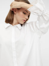 Load image into Gallery viewer, Ecci Oversized Shirt - Light white - PIECES - White 3
