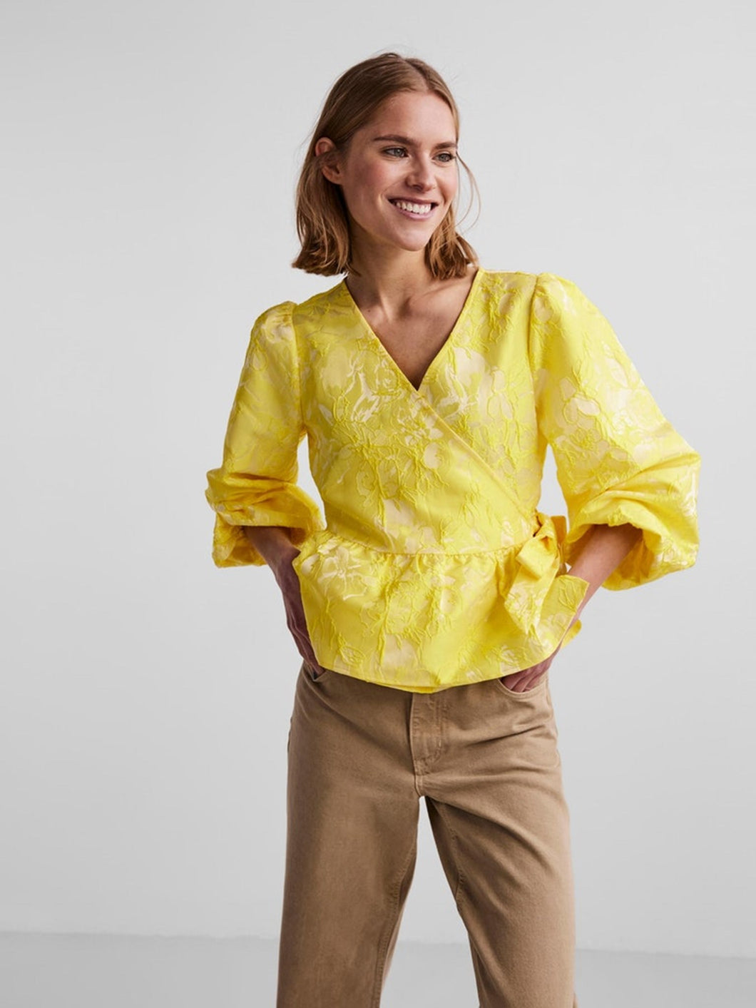 Aviona Wrap Blouse - Pale Banana - PIECES - Yellow