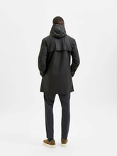 Load image into Gallery viewer, Magne Rain Jacket - Black - Selected Homme - Black 3
