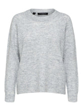 Load image into Gallery viewer, Lulu Knit Pullover - Light Grey Melange - Selected Femme - Grey 6
