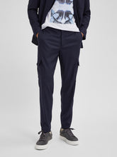 Load image into Gallery viewer, Reck Cargo Pants - Dark Sapphire - Selected Homme - Blue
