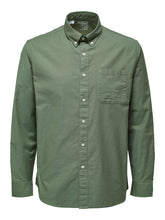 Carregar imagem no visualizador da galeria, Rick Flex Shirt - Winter Moss - Selected Homme - Green 2
