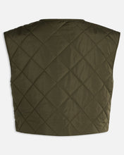 Cargar imagen en el visor de la galería, Daisy Short Quilt Vest - Khaki - Sisters Point - Green 3
