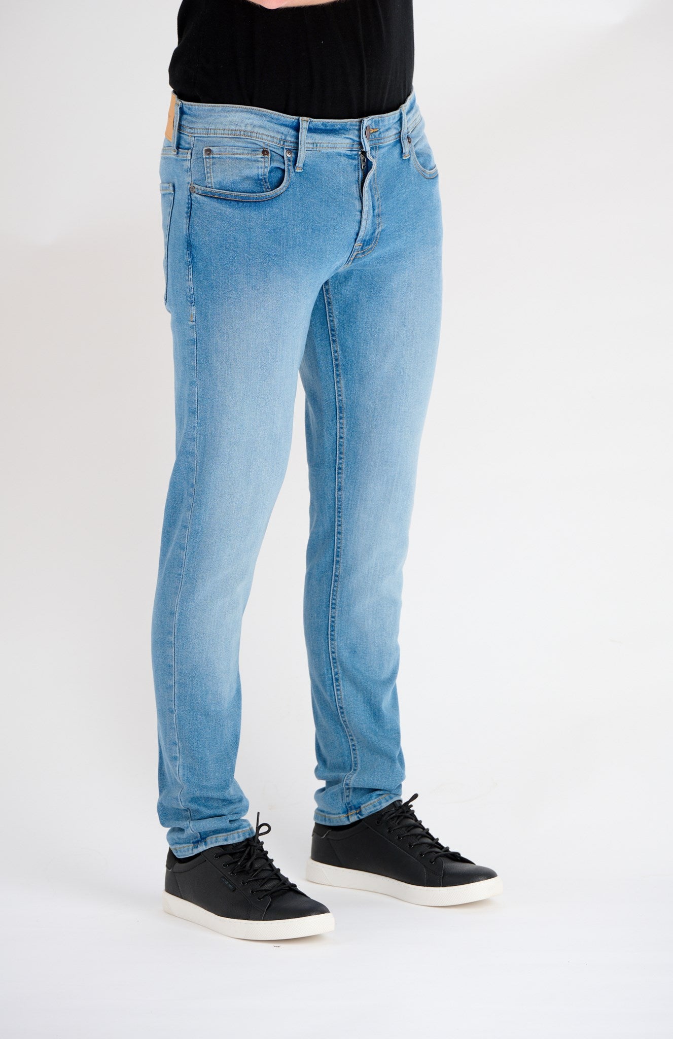 The Original Performance Jeans (Slim) - Light Blue Denim - TeeShoppen - Blue 3