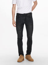 Carica l&#39;immagine nel visualizzatore di Gallery, Loom Life Slim Jeans - Black Denim - Only &amp; Sons - Black
