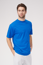 Cargar imagen en el visor de la galería, Oversized T-shirt - Swedish Blue - TeeShoppen - Blue 4
