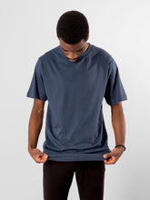 Charger l&#39;image dans la galerie, Oversized T-shirt - Harbour Blue - TeeShoppen - Blue 3
