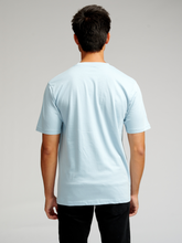 Afbeelding in Gallery-weergave laden, Oversized T-shirt - Sky Blue - TeeShoppen - White 4
