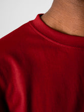 Load image into Gallery viewer, Oversized T-shirt - Red - TeeShoppen - Red 4
