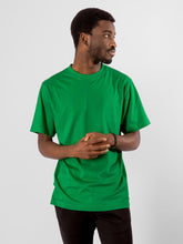 Cargar imagen en el visor de la galería, Oversized T-shirt - Spring Green - TeeShoppen - Green 3
