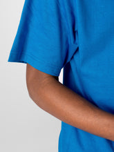 Cargar imagen en el visor de la galería, Oversized T-shirt - Turquoise Blue - TeeShoppen - White 5
