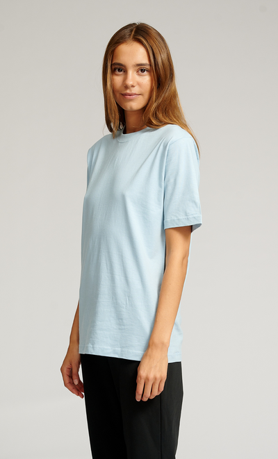 Oversized t-shirt - Light Blue (Women) - TeeShoppen - Blue 3