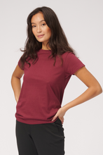 Charger l&#39;image dans la galerie, Basic T-shirt - Bordeaux - TeeShoppen - Burgundy 3
