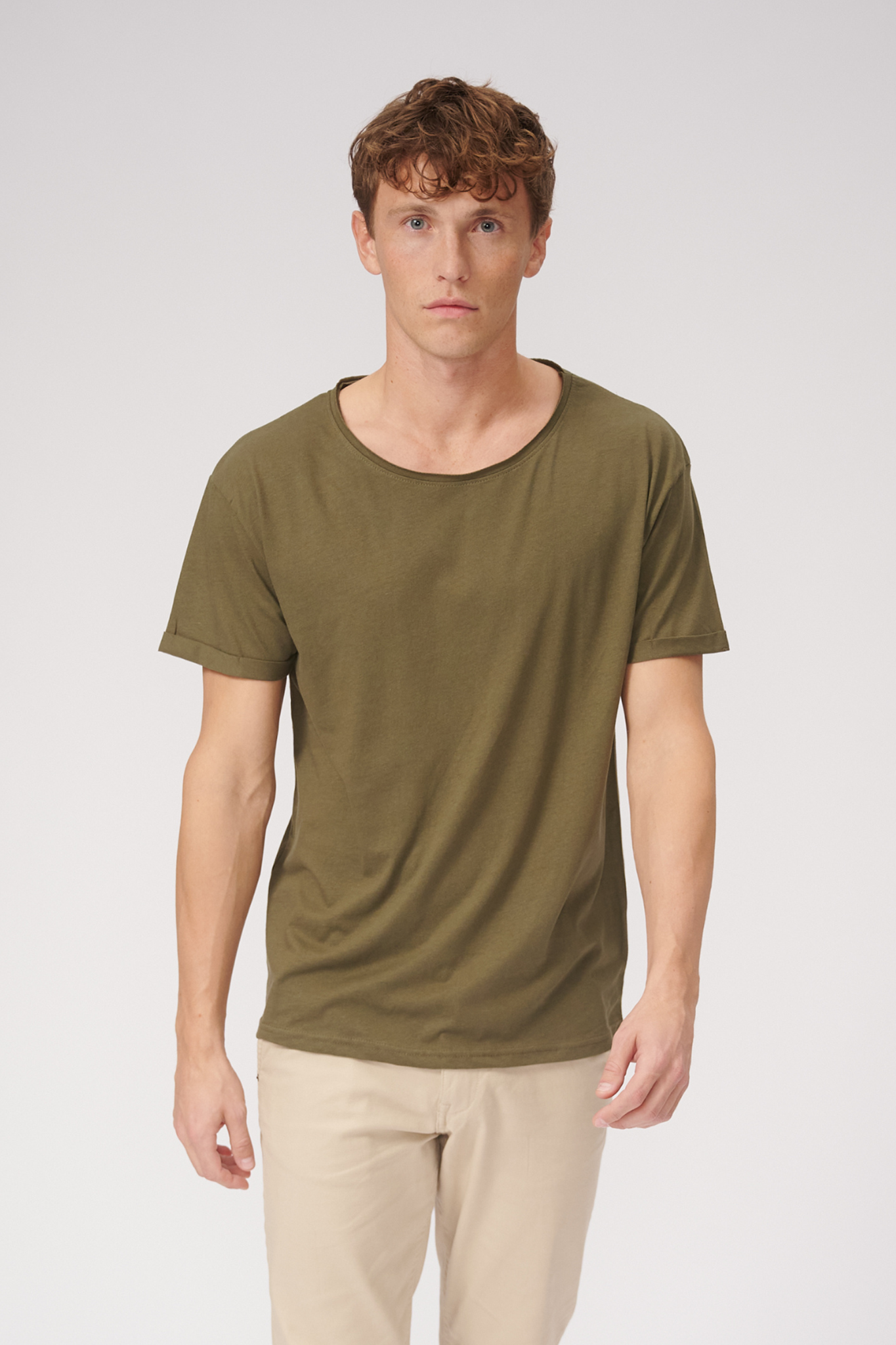 Raw Neck T-shirt - Olive Green - TeeShoppen - Green