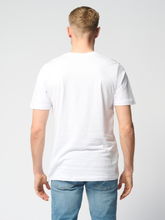 Charger l&#39;image dans la galerie, Organic Basic T-shirt - White - TeeShoppen - White 2
