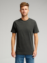 Charger l&#39;image dans la galerie, Organic Basic T-shirt - Dark Grey - TeeShoppen - Grey
