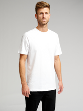 Charger l&#39;image dans la galerie, Organic Basic T-shirt - White - TeeShoppen - White 4
