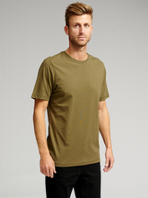 Cargar imagen en el visor de la galería, Organic Basic T-shirt - Army - TeeShoppen - Green 2
