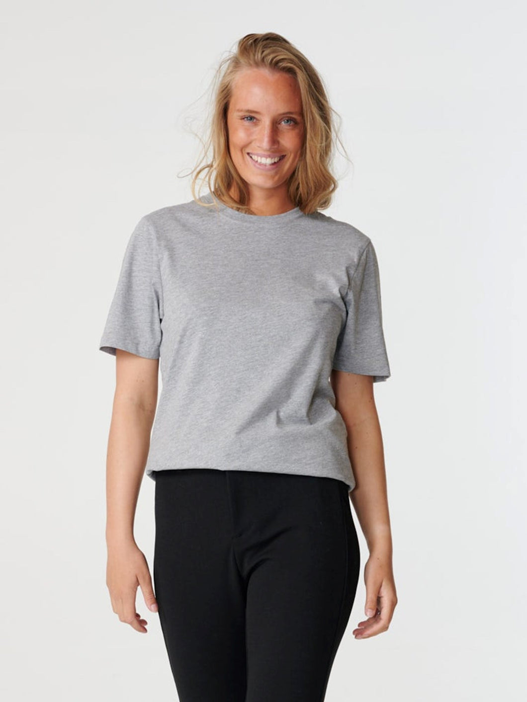 Boyfriend Tee - Gray - TeeShoppen - Grey