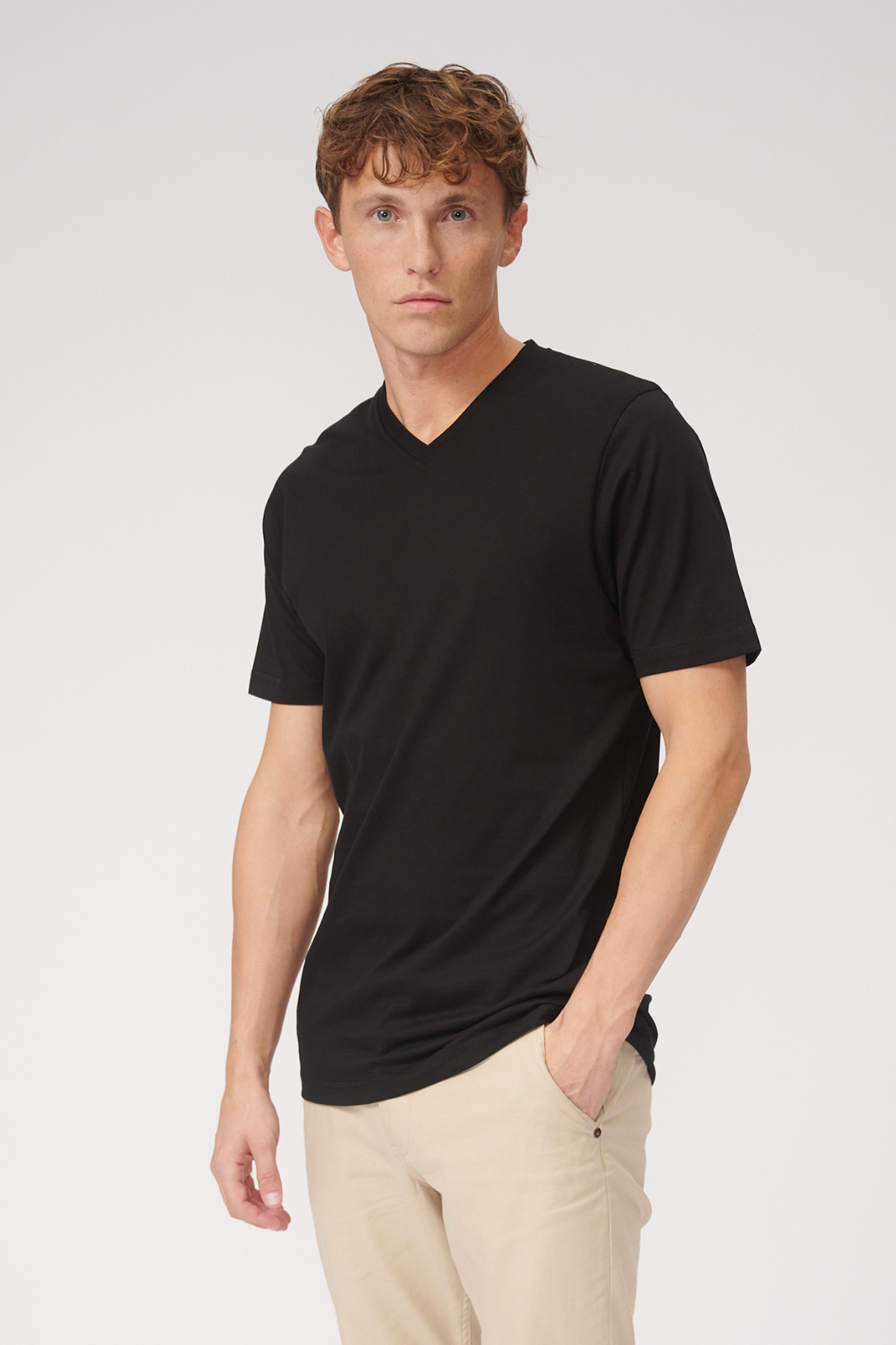 Basic Vneck t-shirt - Black - TeeShoppen - Black