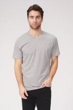 Charger l&#39;image dans la galerie, Basic Vneck t-shirt - Oxford Gray - TeeShoppen - Grey
