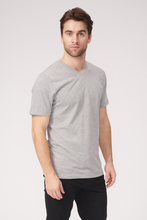 Charger l&#39;image dans la galerie, Basic Vneck t-shirt - Oxford Gray - TeeShoppen - Grey 4
