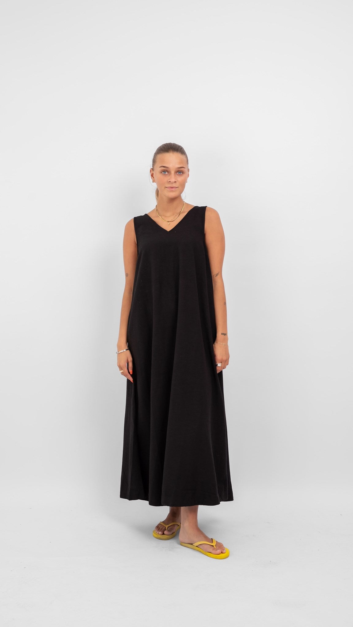 Prisilla V-Neck Midi Dress - Black - VILA - Black