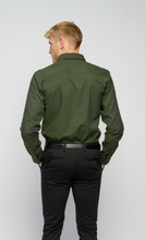 Load image into Gallery viewer, The Original Performance Oxford Shirt - Forest Night - TeeShoppen - Green 2
