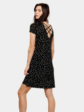 Load image into Gallery viewer, Loose dress with back details - Black triangle square - ONLY - Black 6
