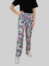 Charger l&#39;image dans la galerie, Elin Floral Pants - Port Royale / Big Flower - Vero Moda
