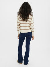 Cargar imagen en el visor de la galería, Saba Stripe Half-zip Blouse - Birch Brown - Vero Moda - Khaki 4
