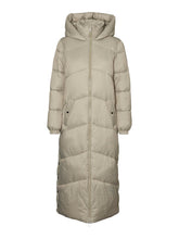 Load image into Gallery viewer, Uppsala long Coat - Laurel Oak - Vero Moda - Khaki
