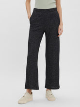 Afbeelding in Gallery-weergave laden, Chill Pants (Wide Leg) - Dark Gray - Vero Moda - Grey
