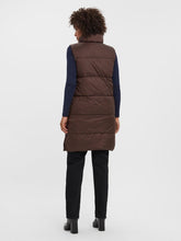 Carregar imagem no visualizador da galeria, Uppsala Waistcoat - Coffee Bean - Vero Moda - Brown 4
