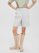 Load image into Gallery viewer, Zelda High Waist Loose Shorts - Gray - Vero Moda - Grey
