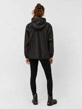 Carregar imagem no visualizador da galeria, Shady Holly Coated Jacket - Black - Vero Moda - Black 7
