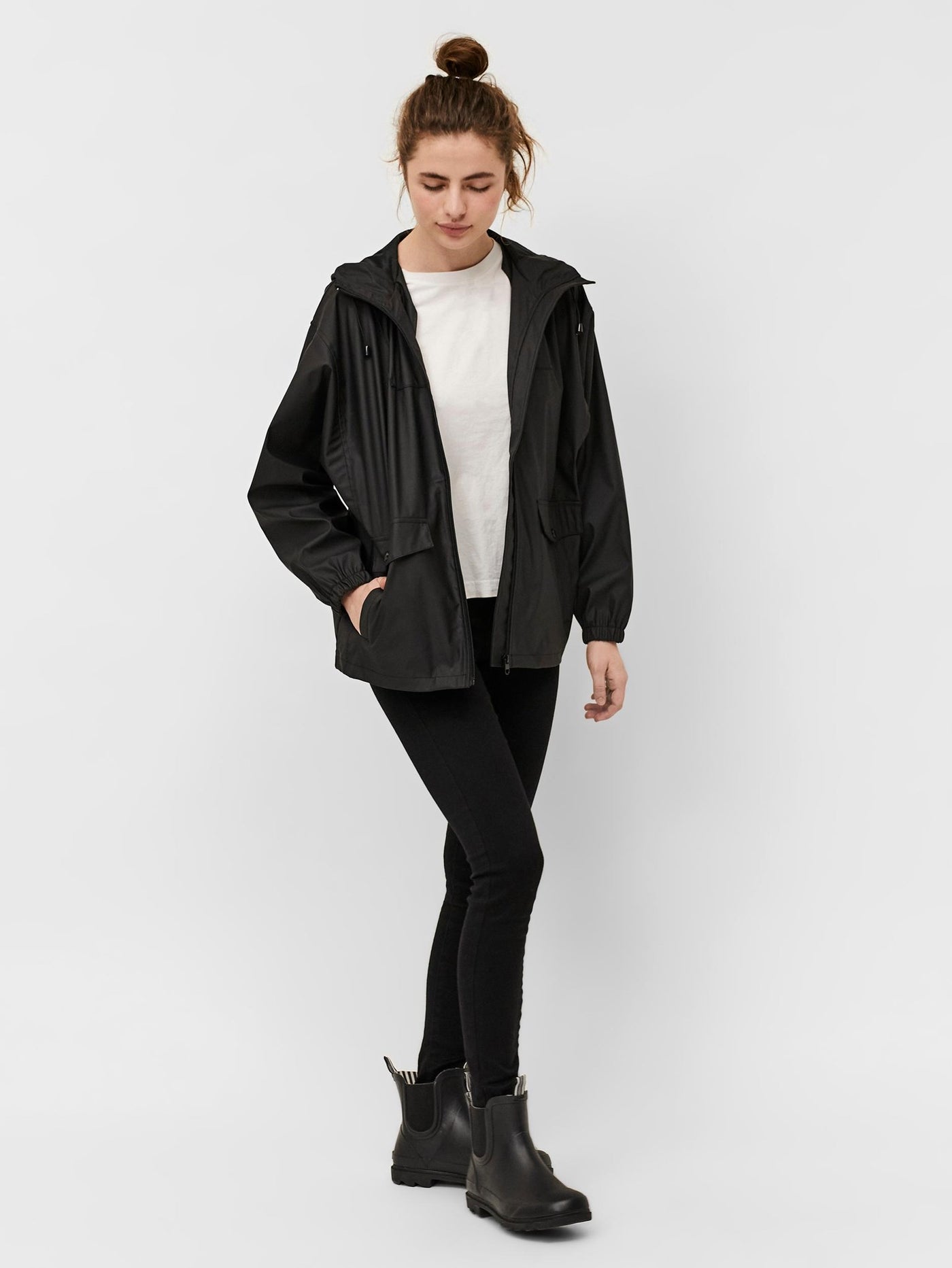 Shady Holly Coated Jacket - Black - Vero Moda - Black